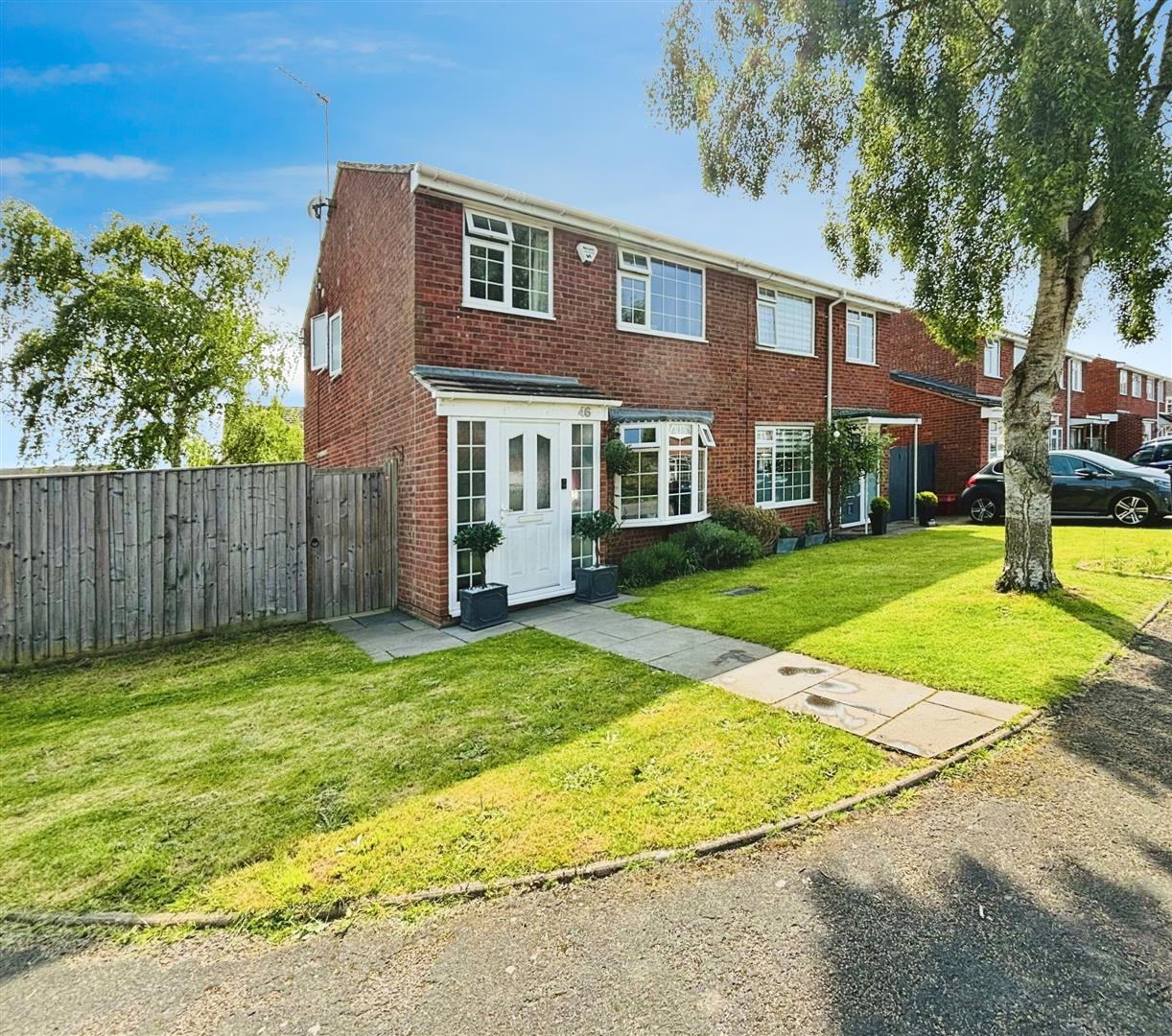 Slade Meadow, Radford Semele, Leamington Spa Hawkesford Alderney