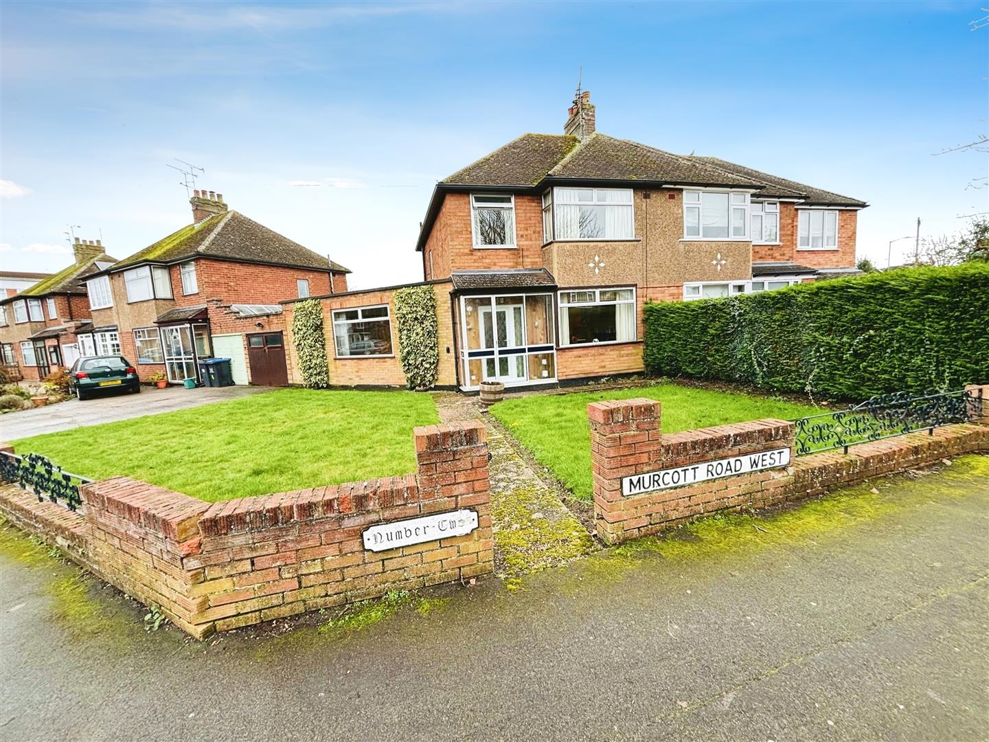 Murcott Road West, Whitnash, Leamington Spa Hawkesford Alderney