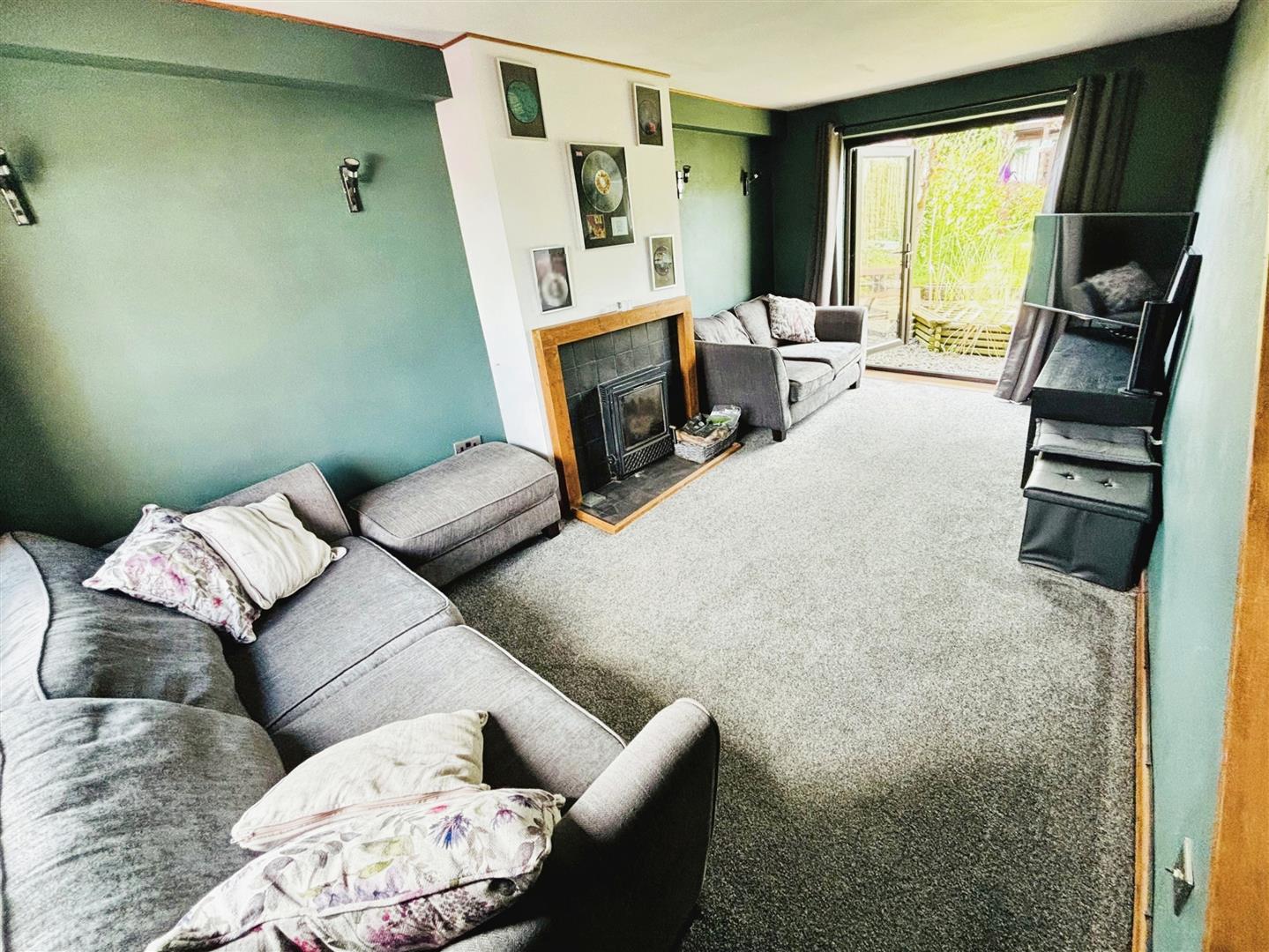 St. Nicholas Road, Radford Semele, Leamington Spa Hawkesford Alderney